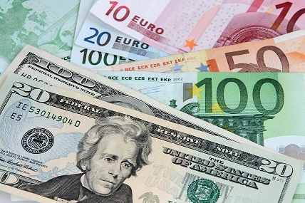 euro och dollarsedlar